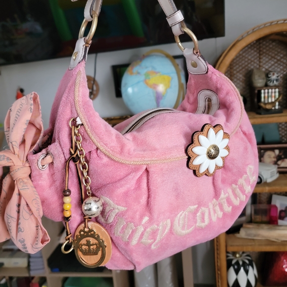 Juicy Couture Pink Shoulder Bag - Picture 2 of 15